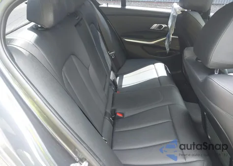 2020 BMW 3 Series M340I xDrive z USA, uszkodzony, nr VIN WBA5U9C04LFJ75957